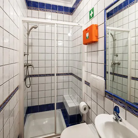 In With Communal Pool